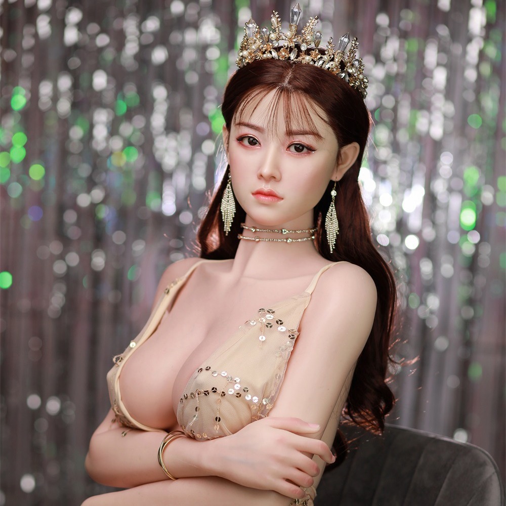 Búp Bê hoa Hậu Ginhu